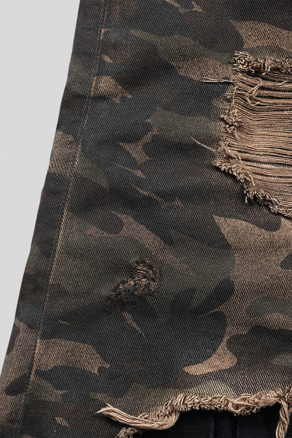 Double-Layered Shredded Camo Shorts