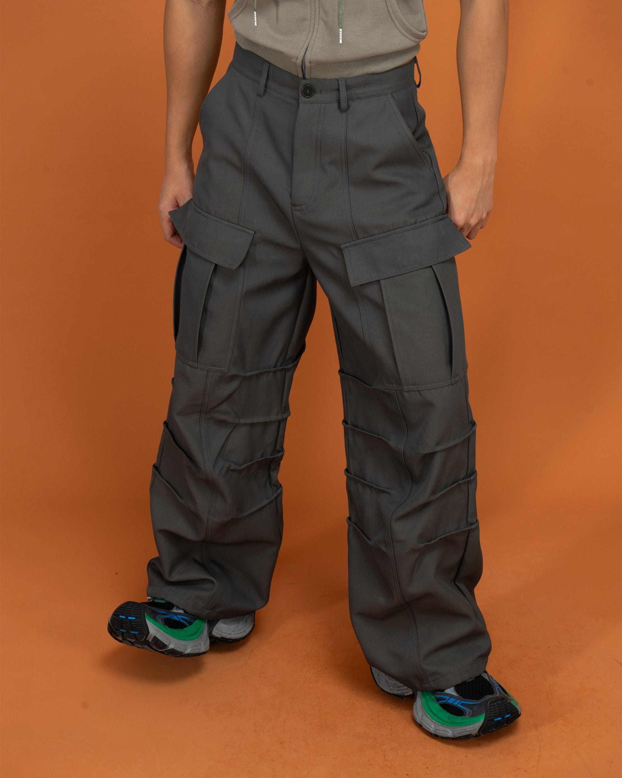 Multi-Pocket Crinkled Cargo Pants