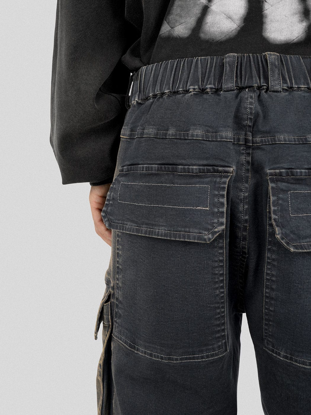 Multi-Pocket Washed Gradient Cargo Jeans