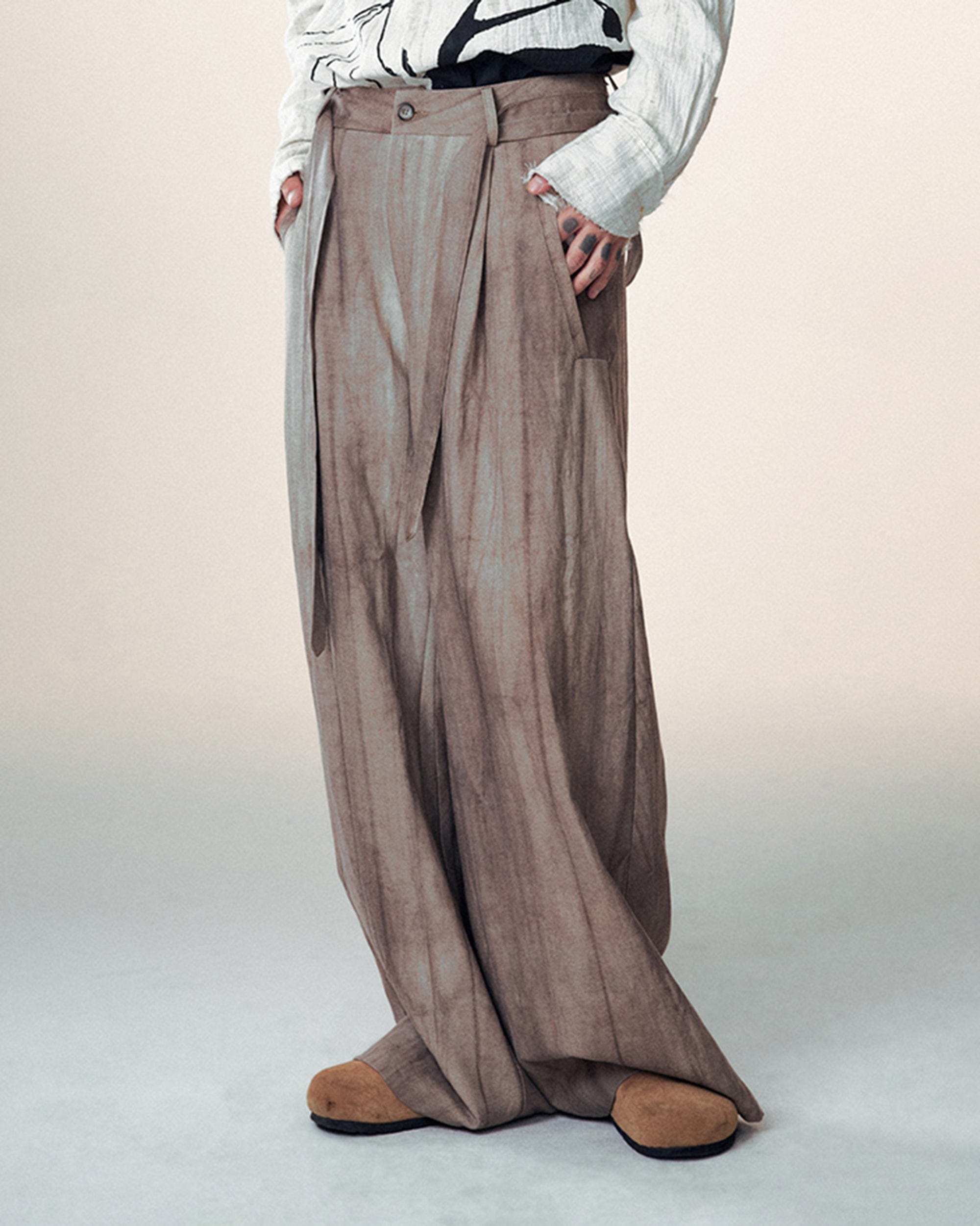 Wide-Leg Linen Pants