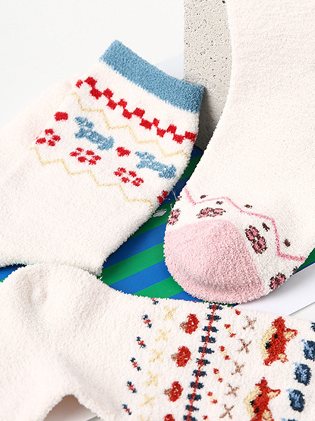 3 Pack Cute Coral Fleece Mid-calf Socks for Women