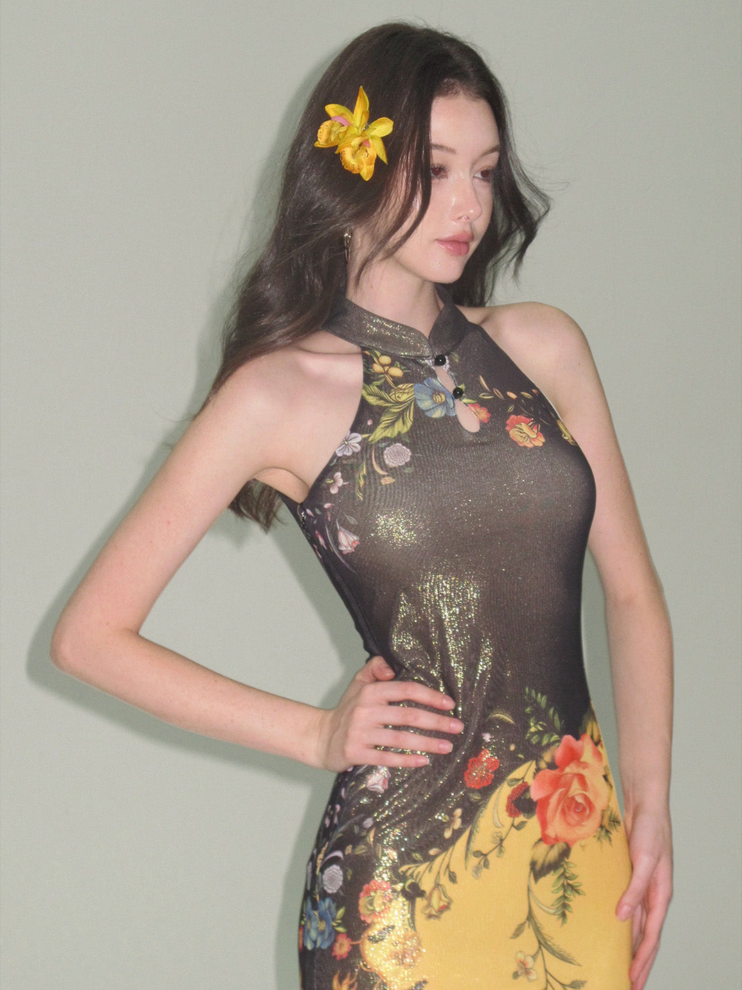 Gold Foil Halter Slim-Fit Dress