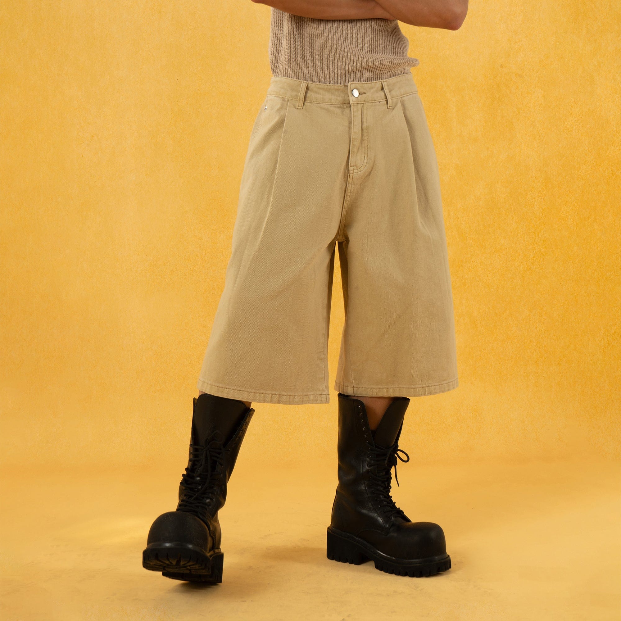 Classic Rivet Wide Leg Knee-Length Shorts