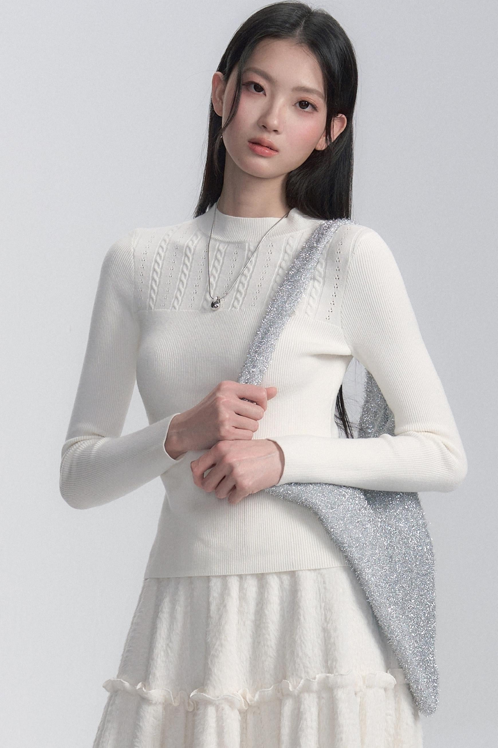 Essential Slim White Knit Sweatshirt