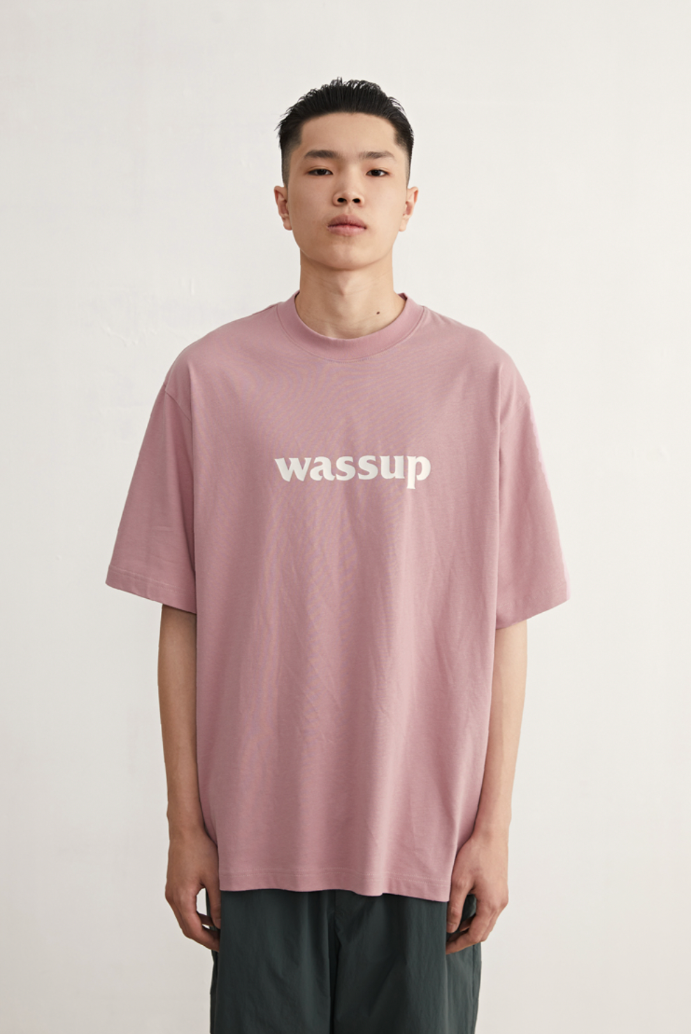 Essential Big Logo Print Basic Tee - chiclara