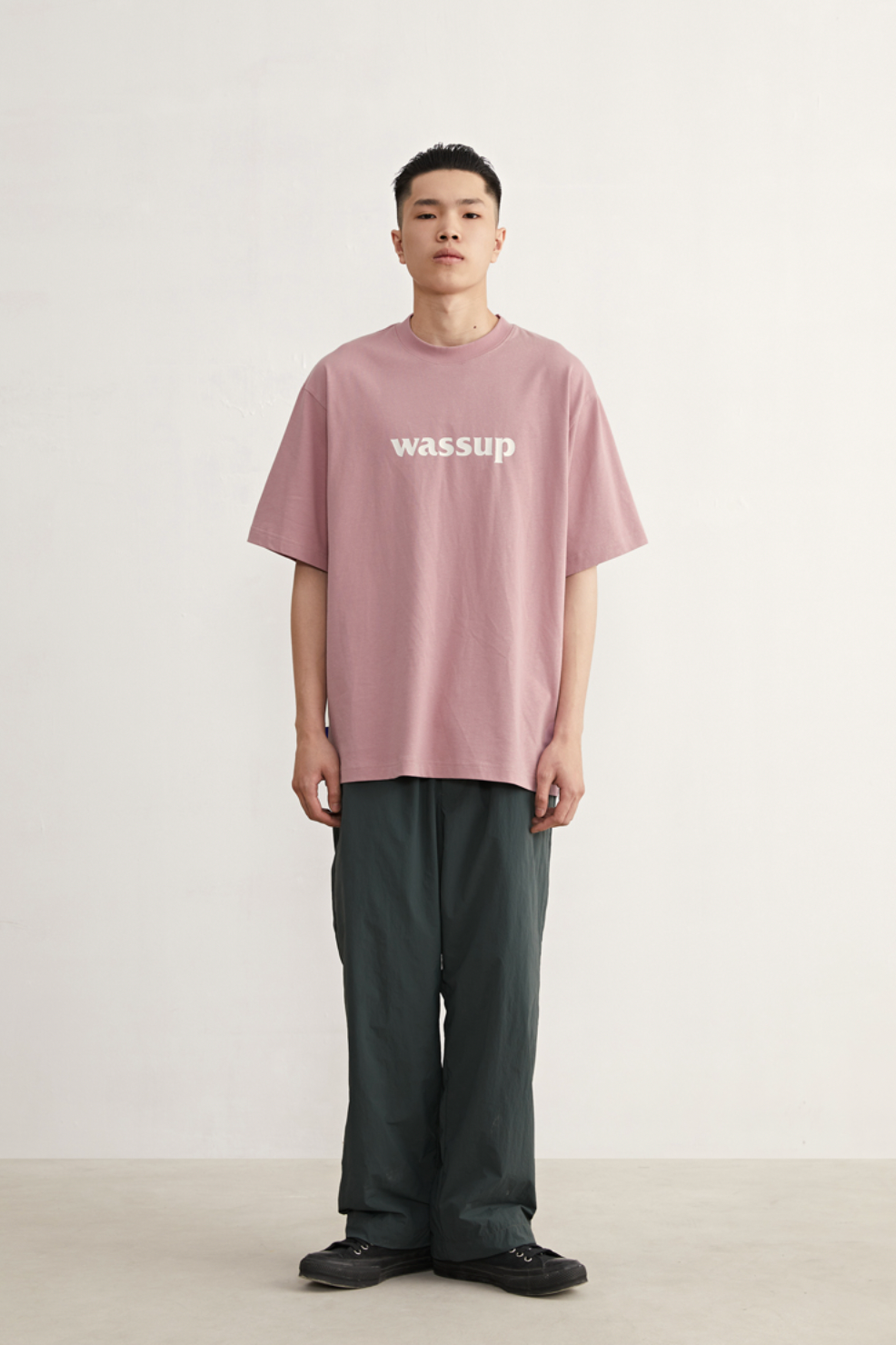 Essential Big Logo Print Basic Tee - chiclara