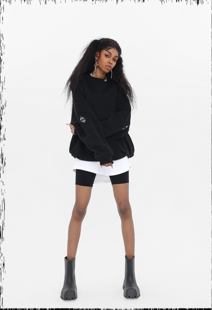 Heavyweight Sweater with Basic Embroidered Logo - chiclara