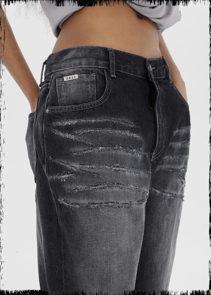 Scratched Denim Jeans - chiclara