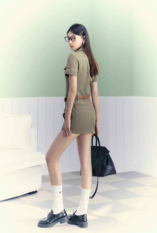 Safari-Style Utility Mini Dress: Olive Green Button-Down with Multi-Pocket Design and Logo Detail