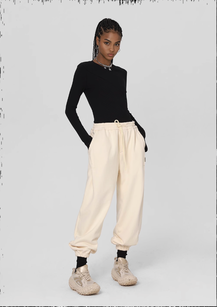 Loose Embroidery Sweatpants - chiclara