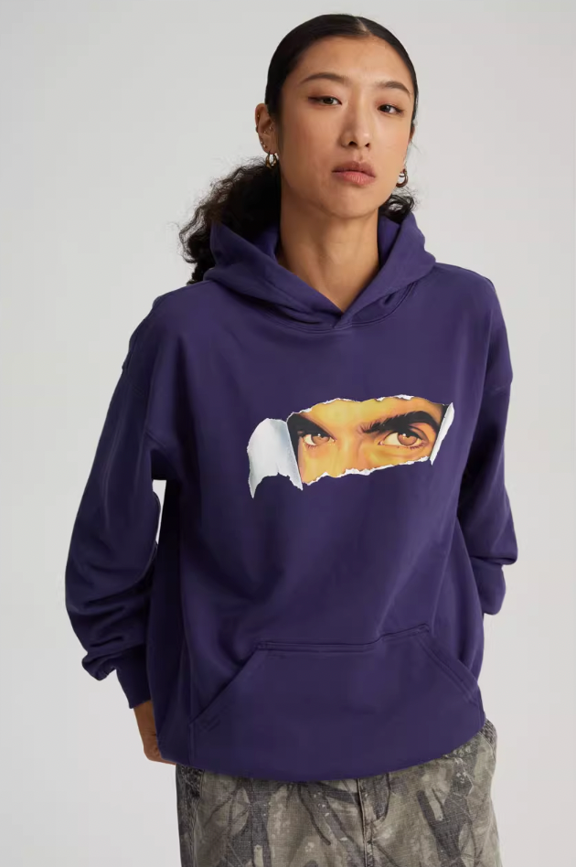 Edgy Torn Face Print Hoodie - chiclara