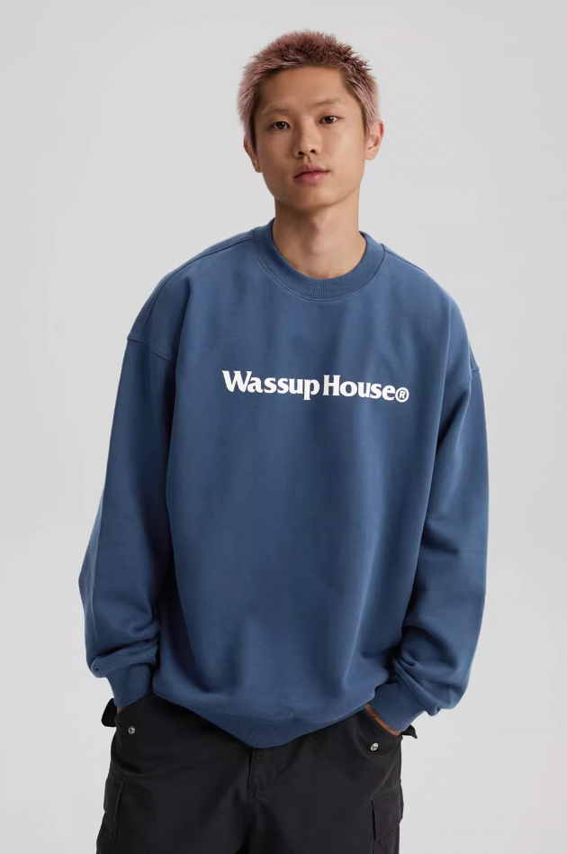 Essential Basic Printing Logo Sweatshirt