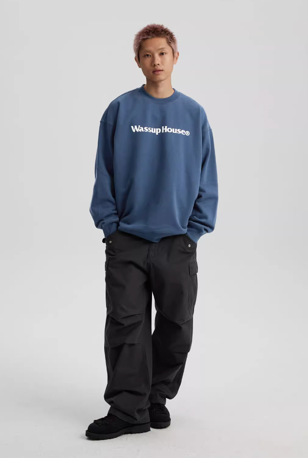 Essential Basic Printing Logo Sweatshirt