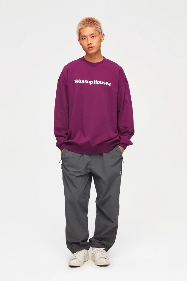 Essential Basic Printing Logo Sweatshirt