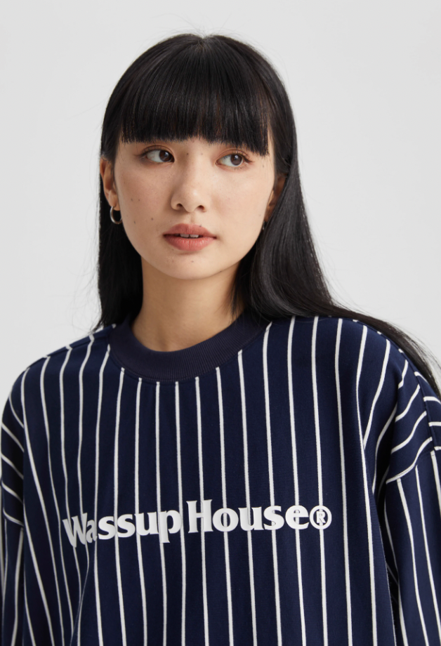 Classic Stripes Basic Logo Sweatshirt - chiclara