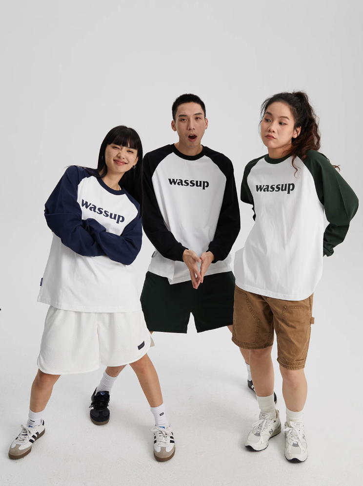 Essential Basic Logo Raglan Long Sleeved Tee - chiclara