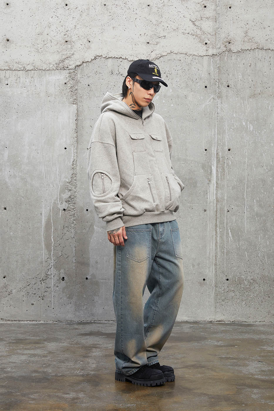 Multi-Pocket Hooded Sweatshirt