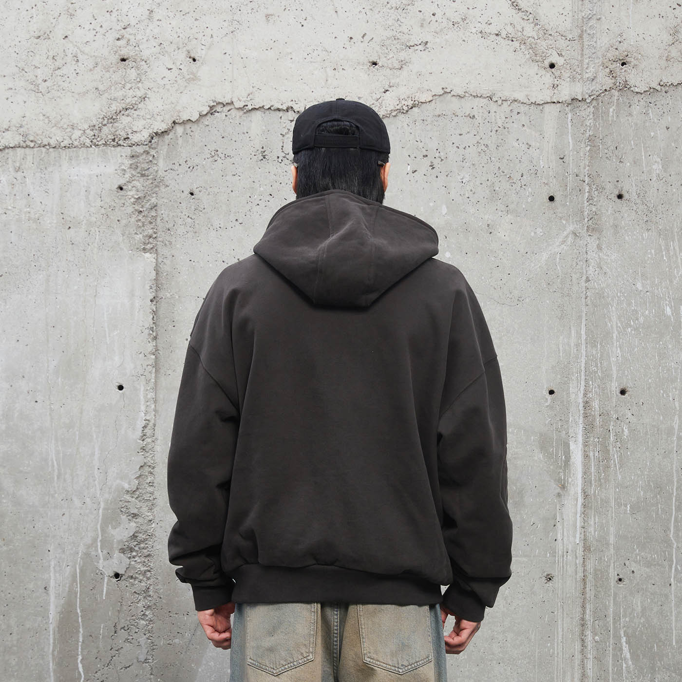 Multi-Pocket Hooded Sweatshirt