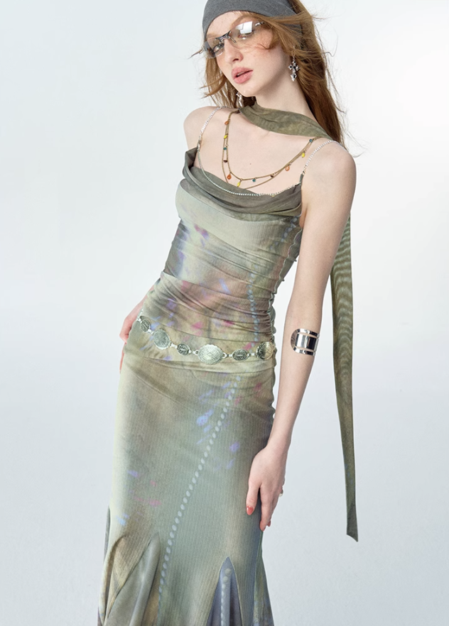Luxe Diamond Chain Print Dress - chiclara