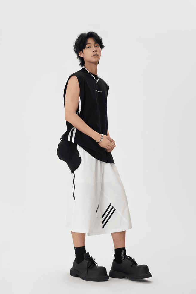 Sporty Baggy Shorts with Stripes - chiclara