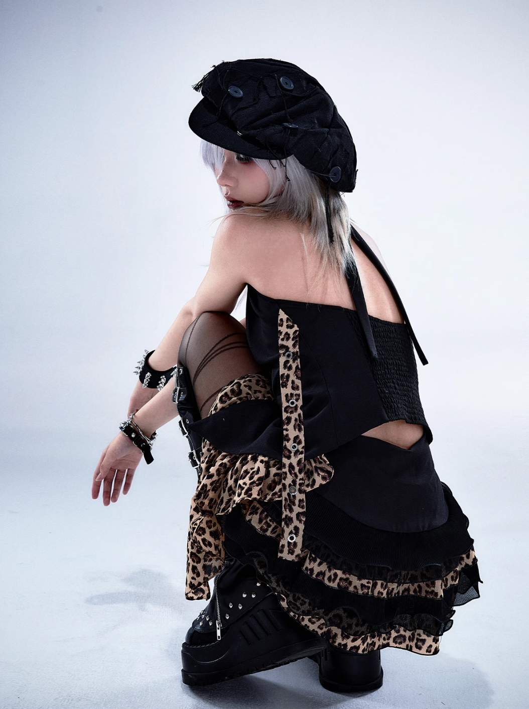 Frustration Garden Gothic Punk Halter Vest - Black With Leopard Print Lapels And Button Front