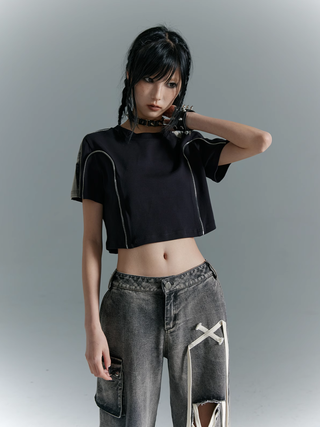 Frustration Garden Alternative Crop Top - Black Short-Sleeve T-Shirt with Contrast Stitching