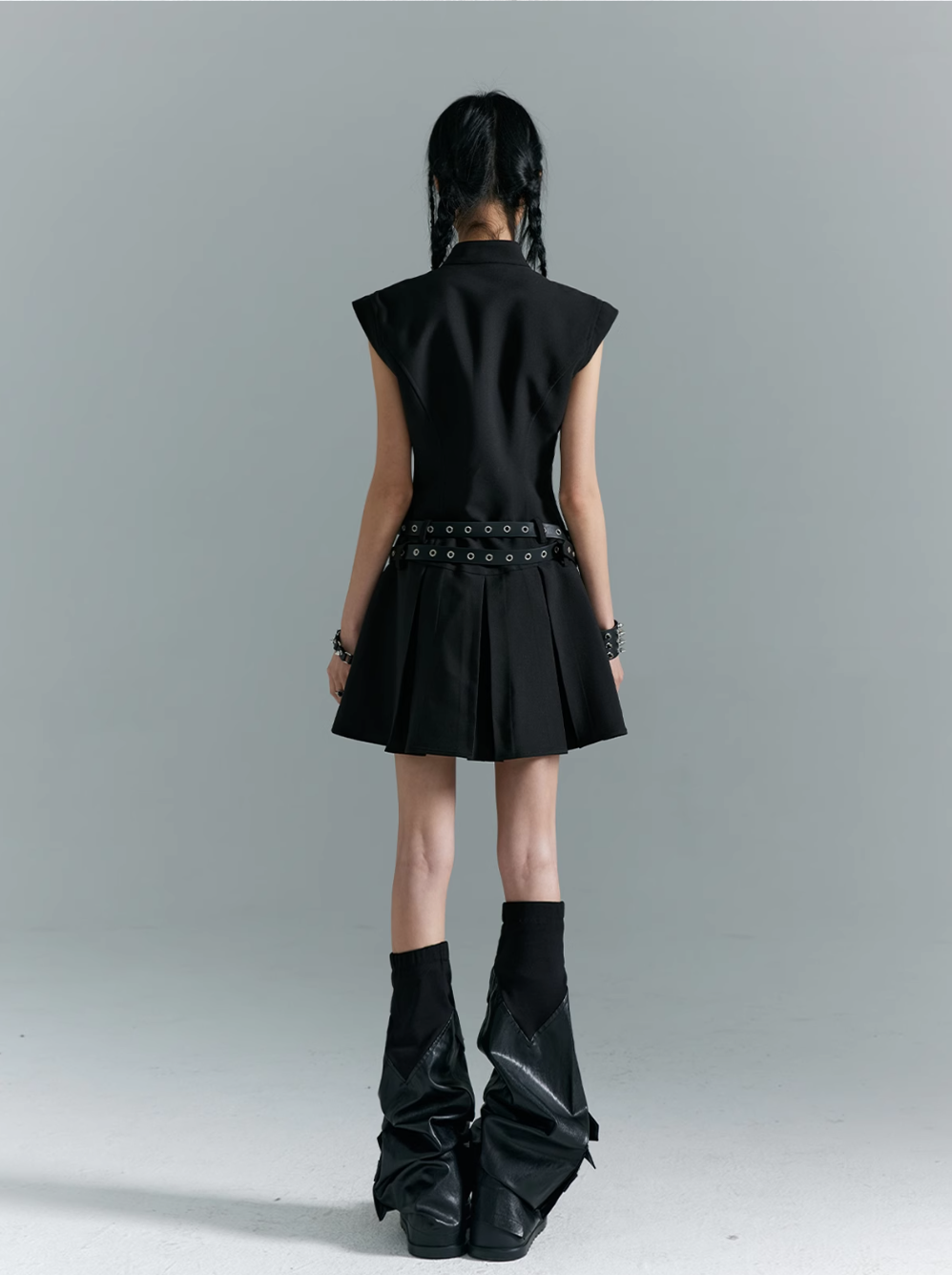 Frustration Garden Gothic Punk Mini Dress - Black Sleeveless A-Line With Zipper Pockets And Belt