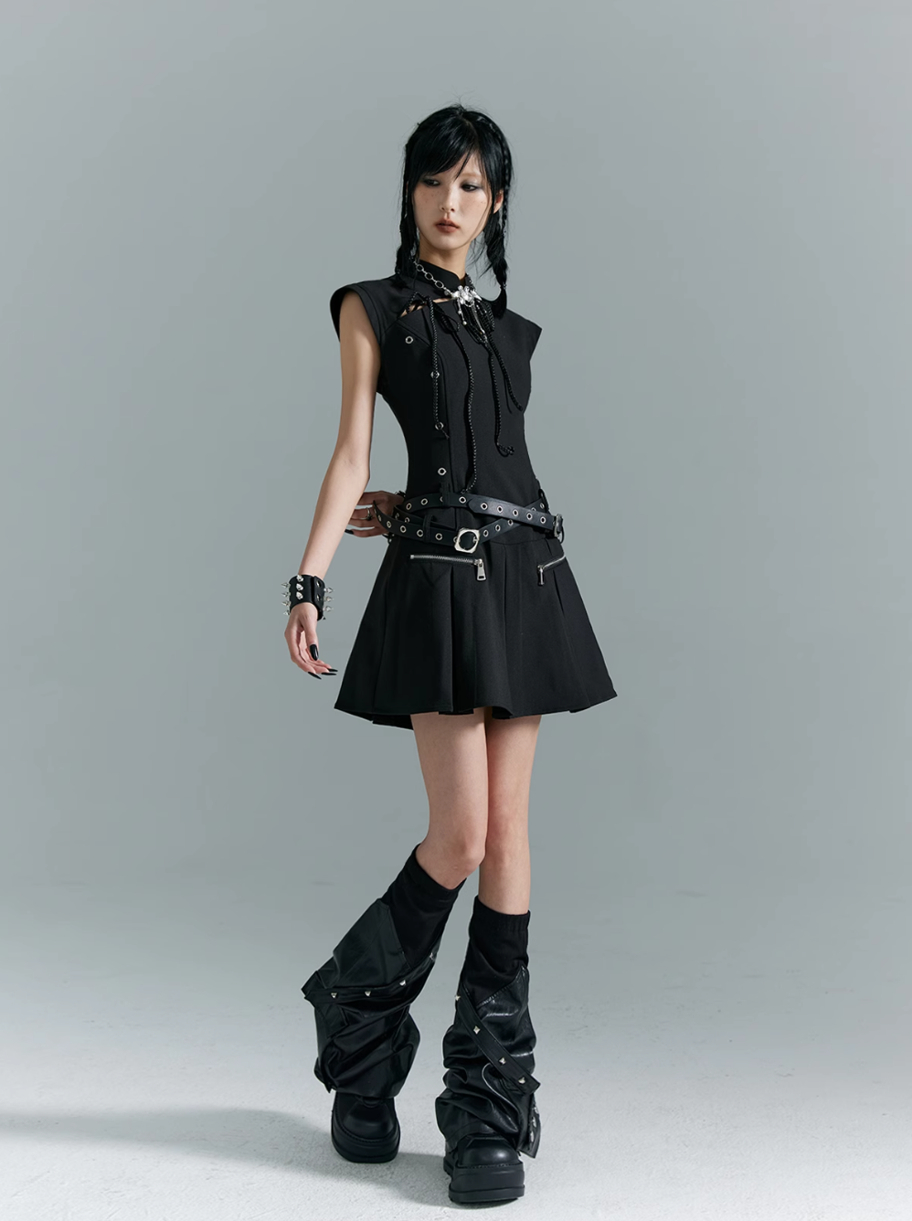 Frustration Garden Gothic Punk Mini Dress - Black Sleeveless A-Line With Zipper Pockets And Belt