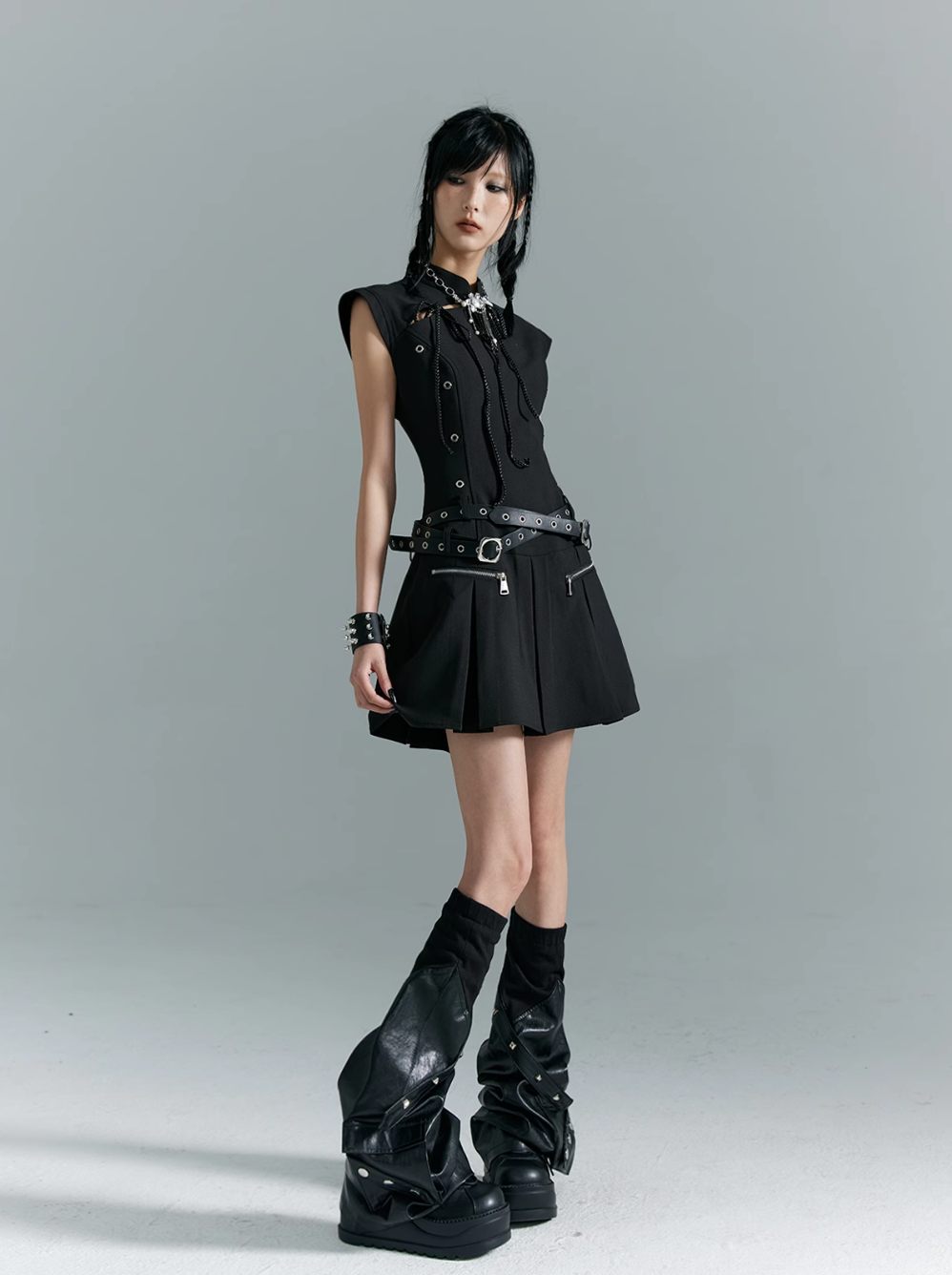 Frustration Garden Gothic Punk Mini Dress - Black Sleeveless A-Line With Zipper Pockets And Belt