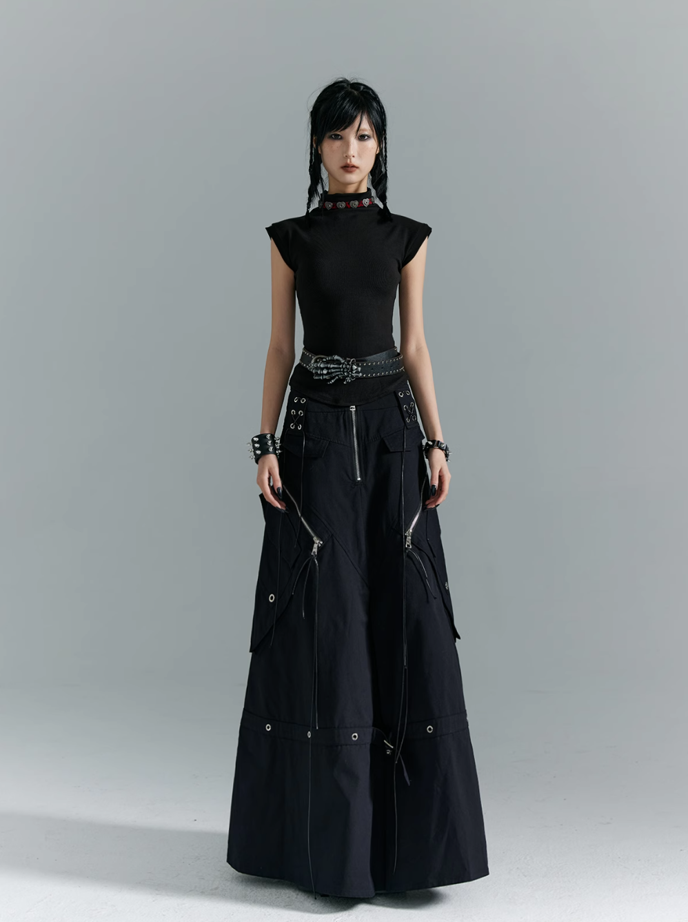 Frustration Garden Gothic Cargo Maxi Skirt - Black Floor-Length with Zipper Details and Multiple Pockets