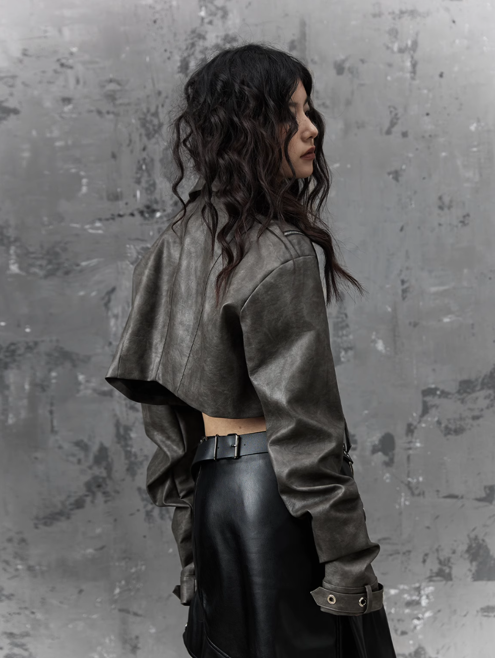 Frustration Garden Grunge Cropped Moto Jacket - Distressed Gray Leather with Multiple Pockets