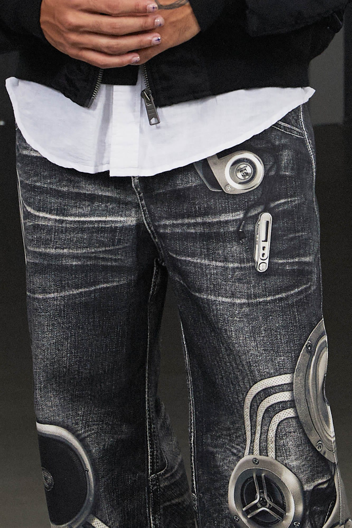 Audio Tech Jeans