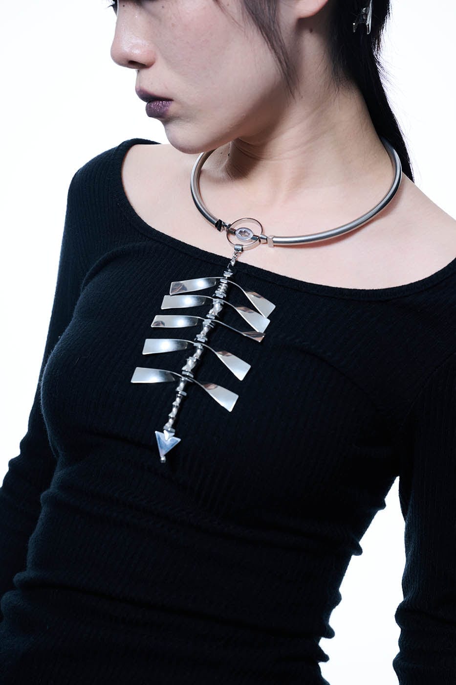 Chrome Spine Arrow Necklace