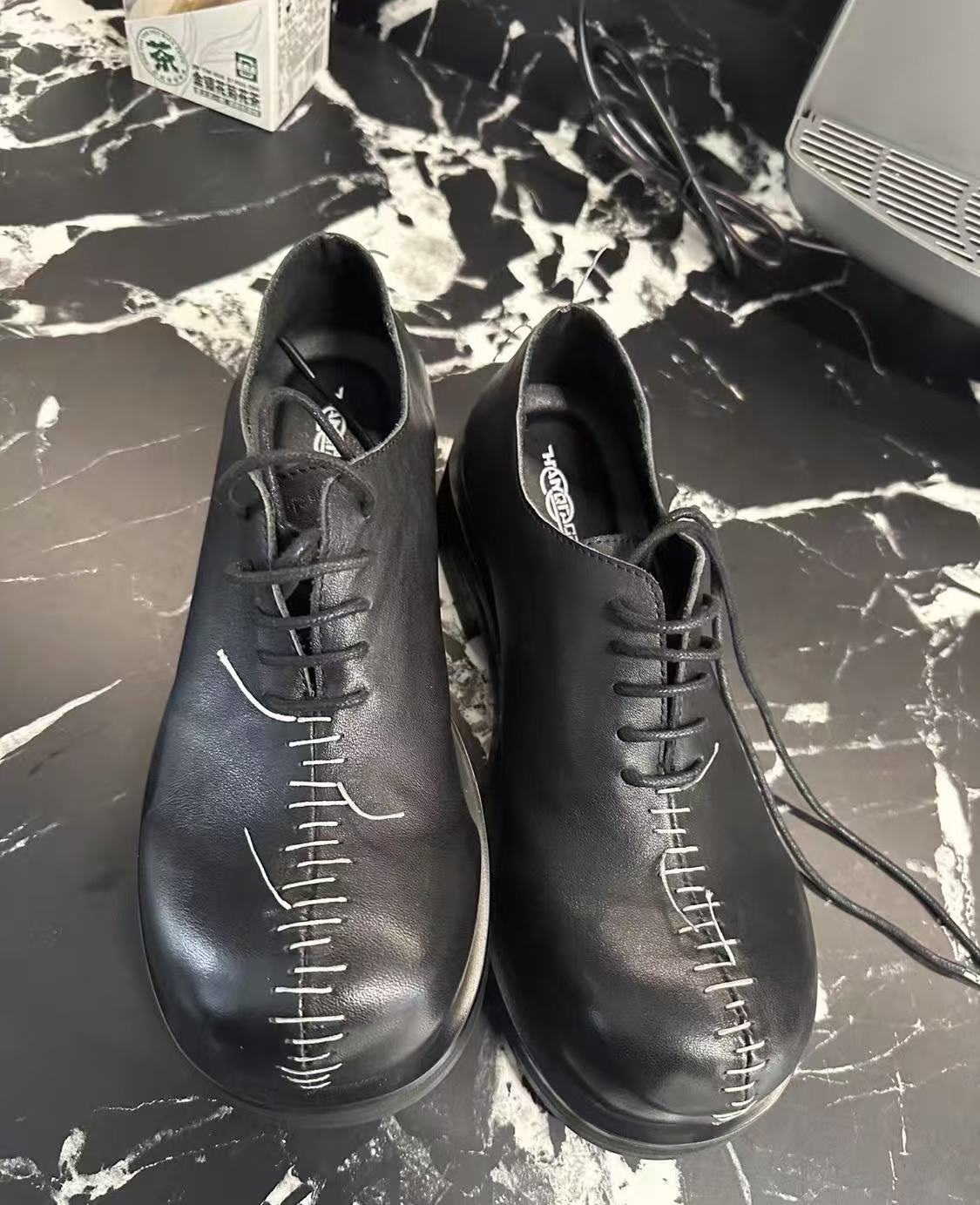 Black Leather Oxford Shoes with Stitch Detail