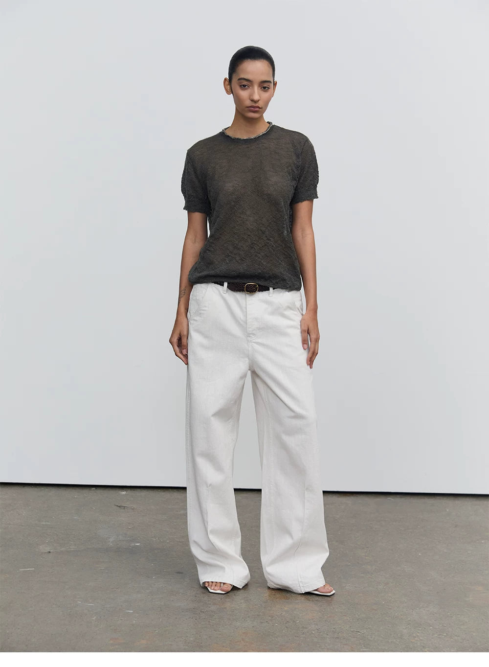 White Slub-Texture Relaxed Straight Jeans product view 3