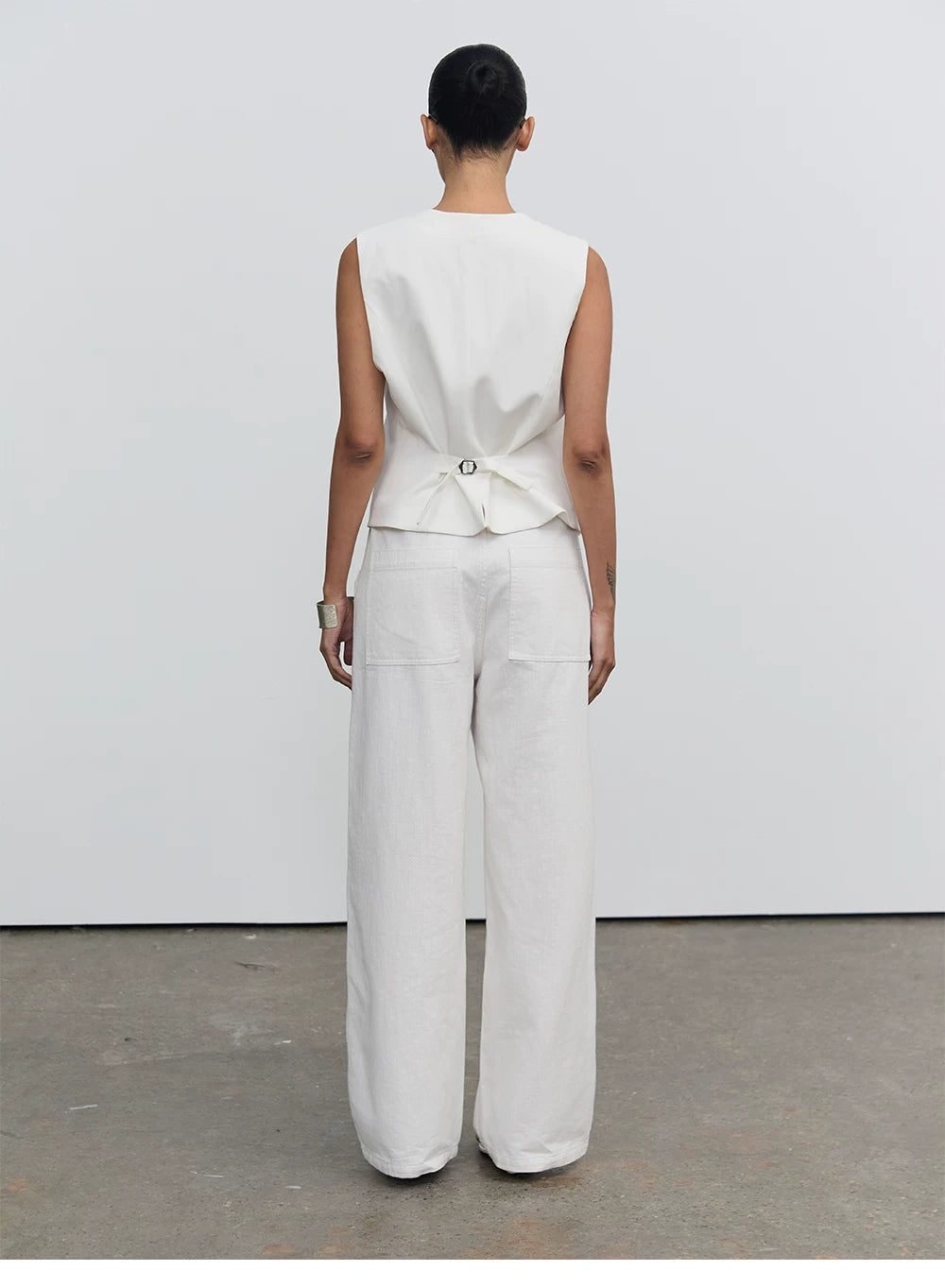White Slub-Texture Relaxed Straight Jeans product view 4