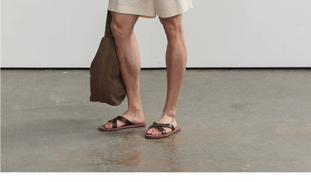 Cross-Waist Linen-Blend Pleated Shorts product view 6