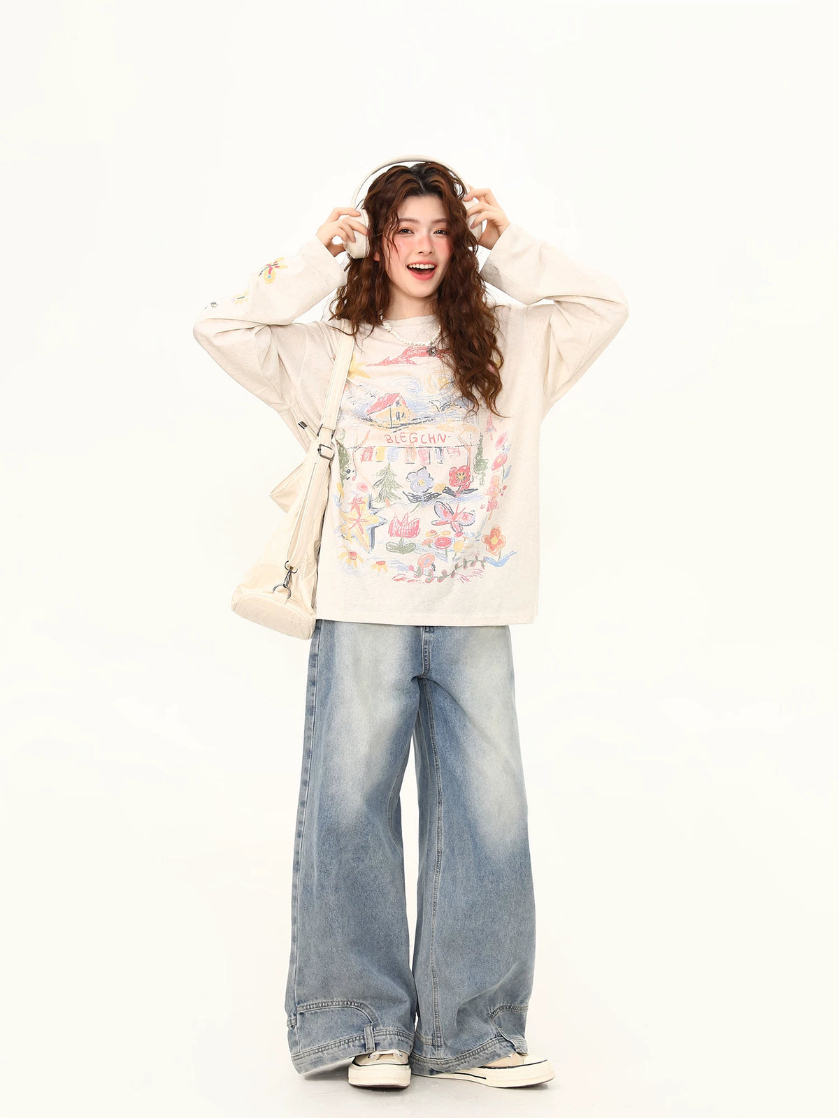 Graffiti-Print Oversized Long-Sleeve Top product view 5
