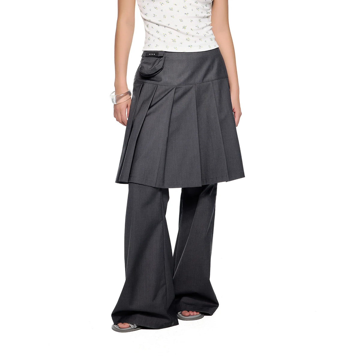 Pleated Skirt-Overlay Flare Pants product view 4