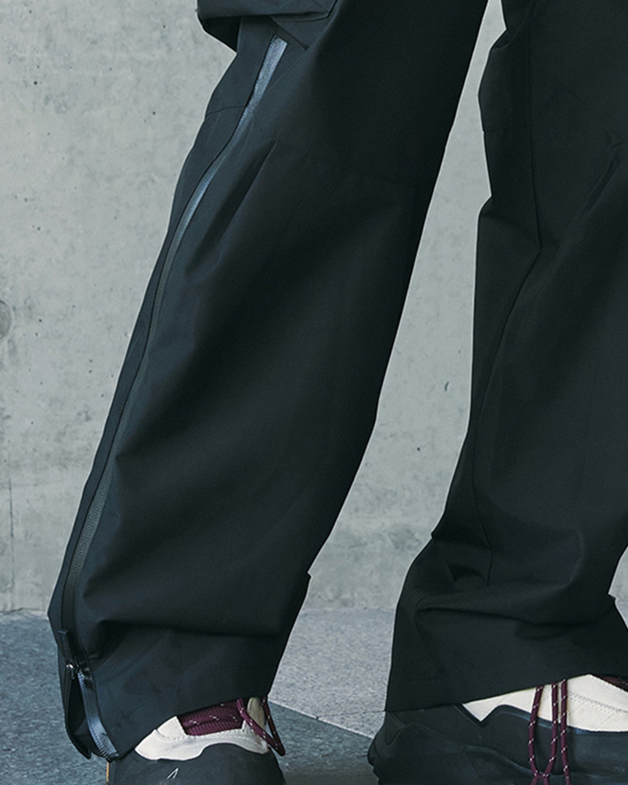 Utility Pleated Spliced Cargo Pants