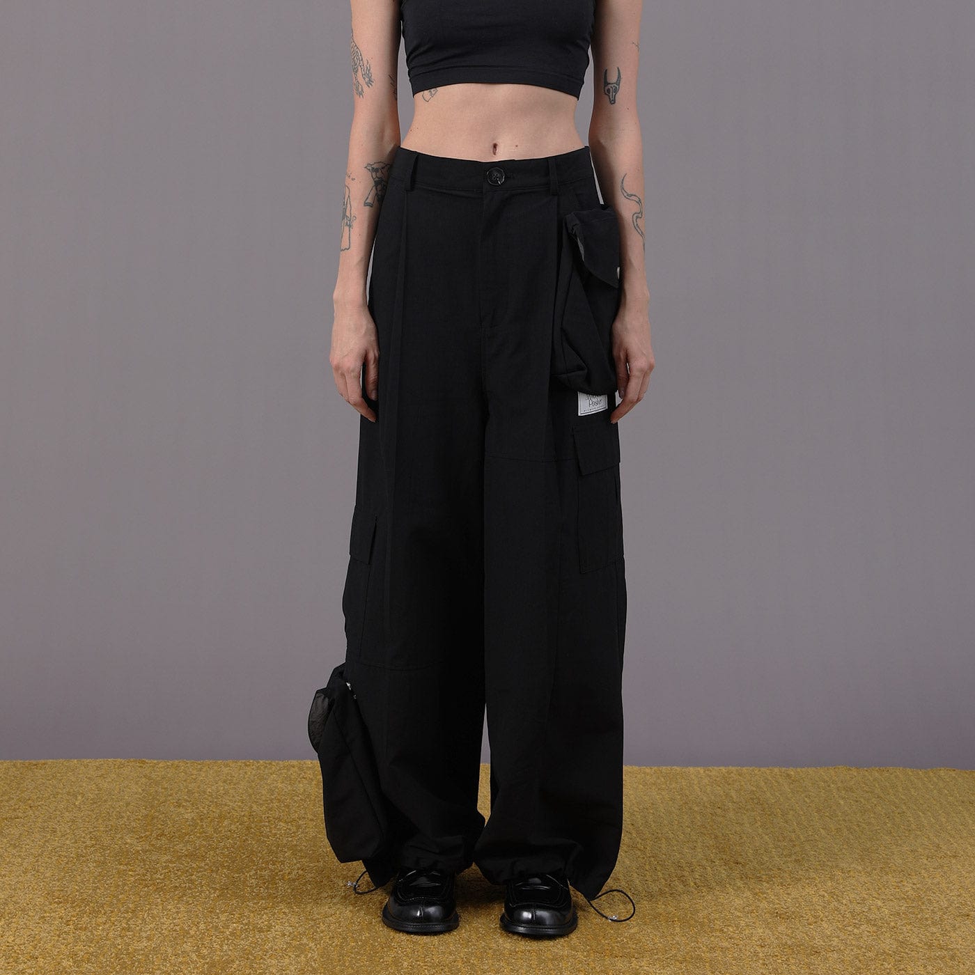 Detachable Pockets Wide-Leg Cargo Pants