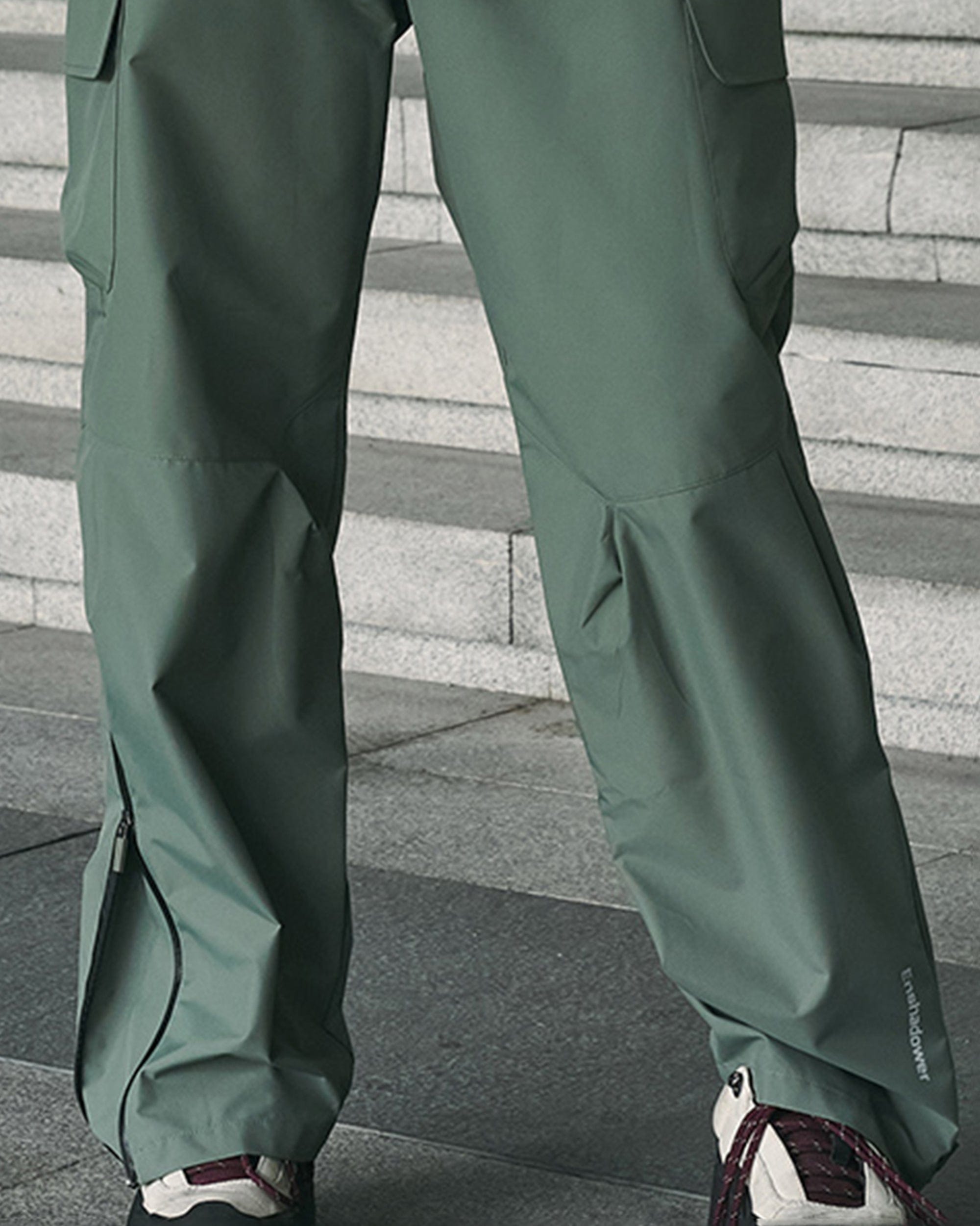 Utility Pleated Spliced Cargo Pants