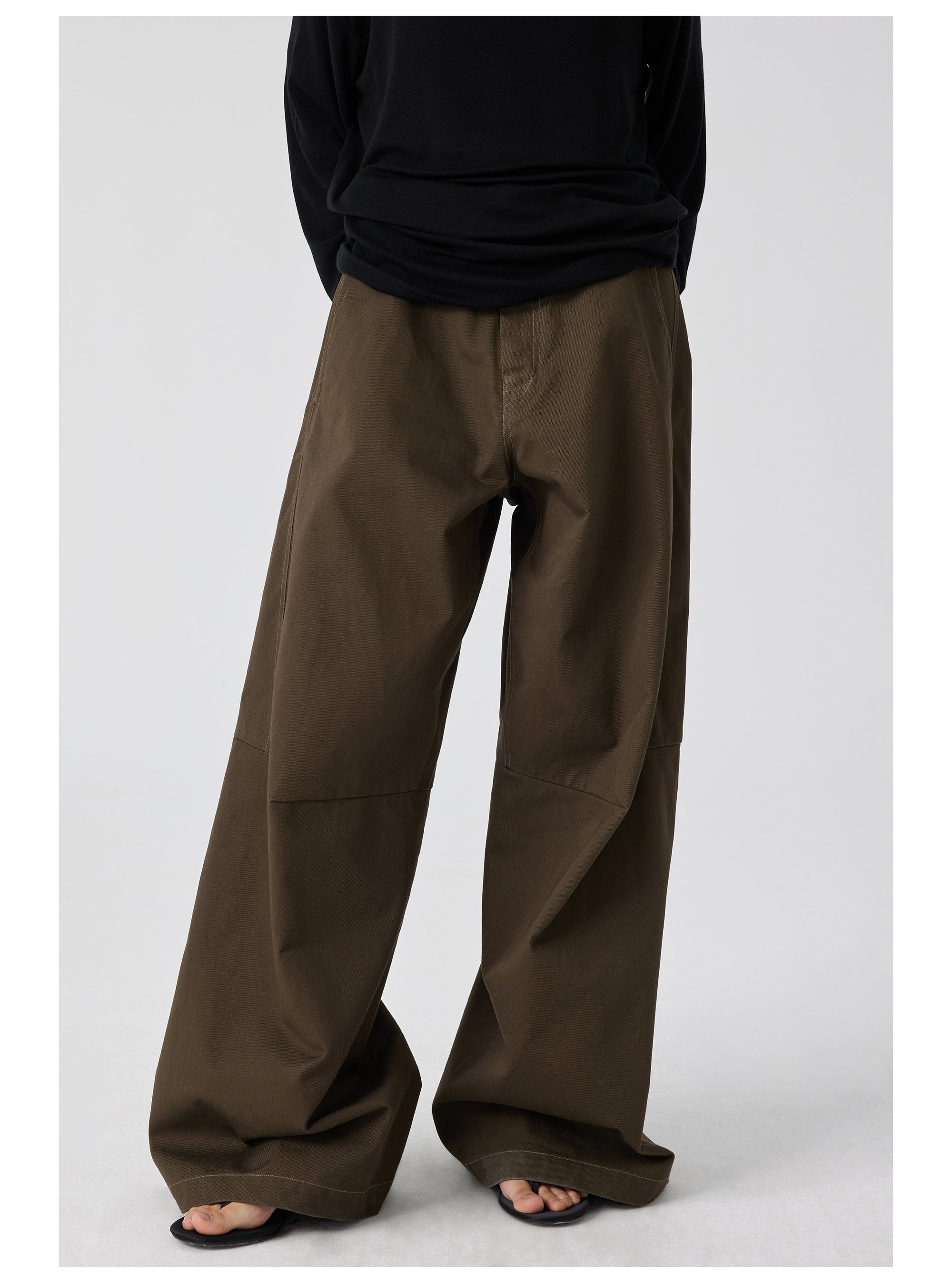 Wide-Leg Cotton Trousers With Darted Knees