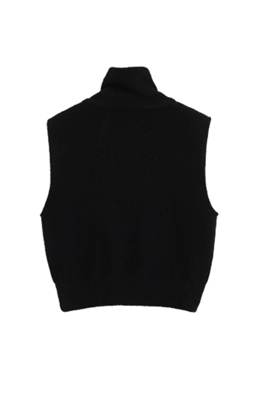 Cozy Sherpa Half-Zip Vest - Sleeveless Fleece Pullover Gilet