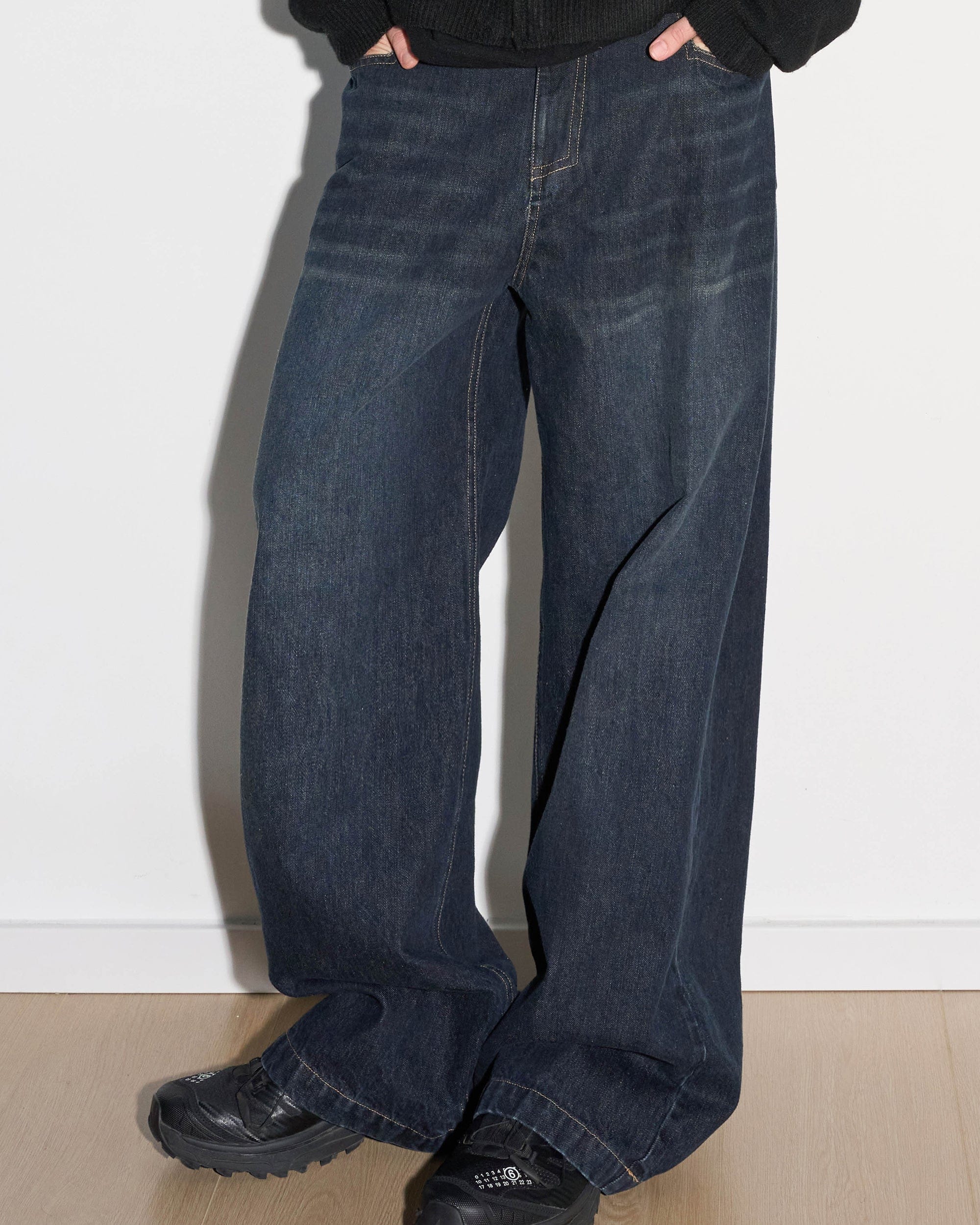 Modern Loose Wide Jeans