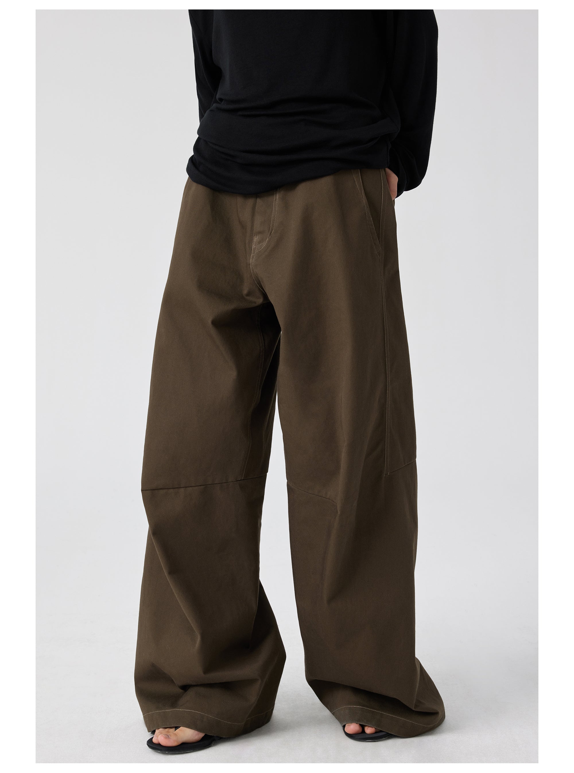 Wide-Leg Cotton Trousers With Darted Knees