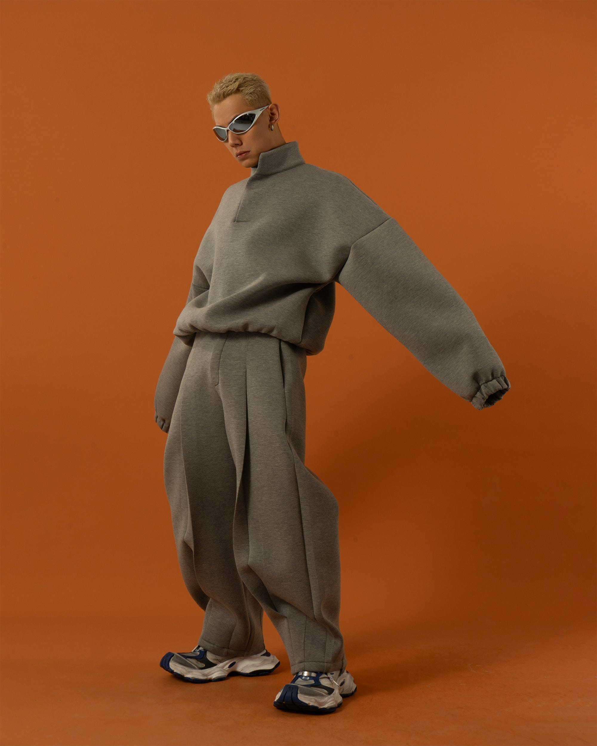 Wide Leg Pleated Crinkled Sweatpants