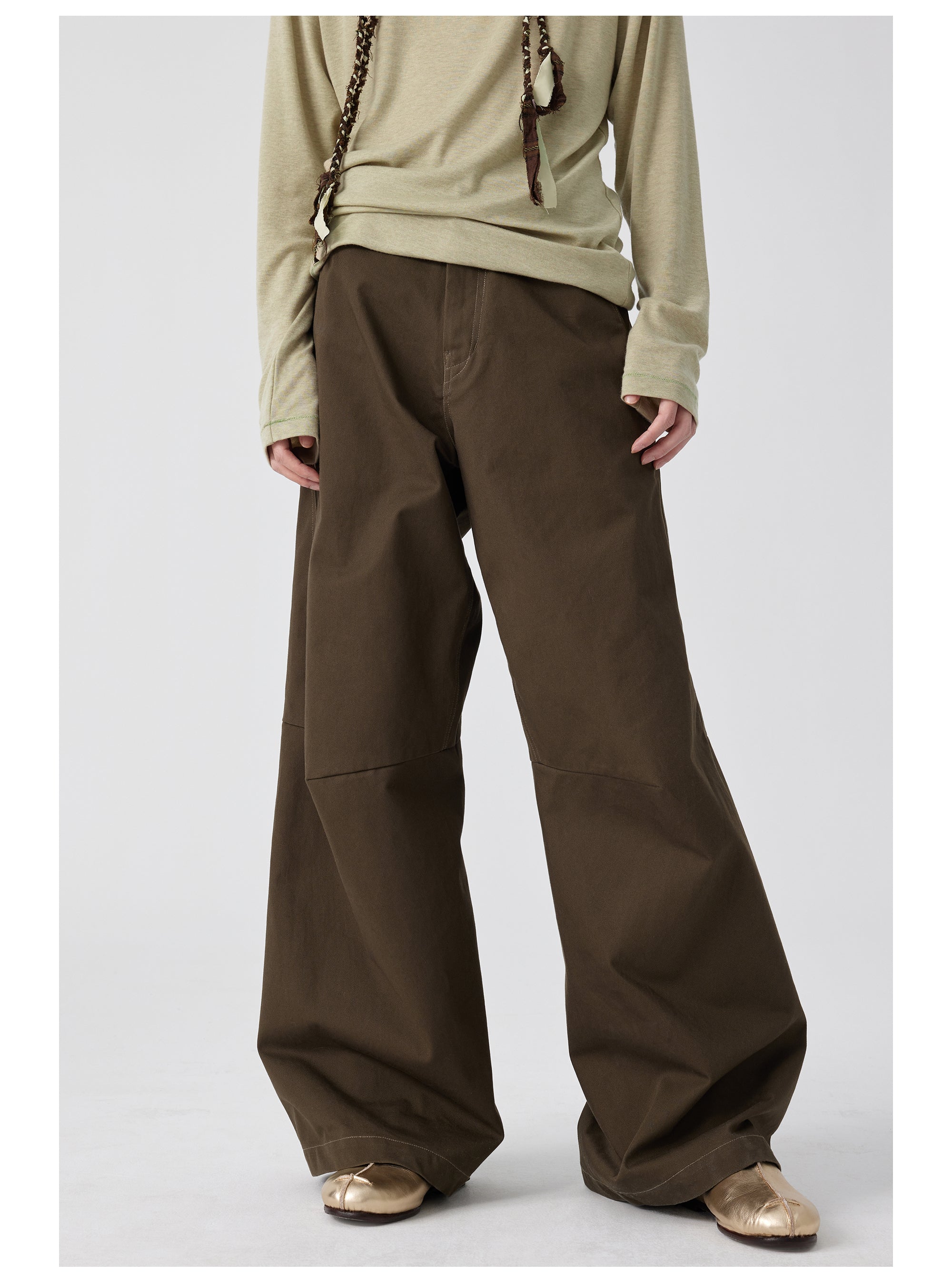 Wide-Leg Cotton Trousers With Darted Knees