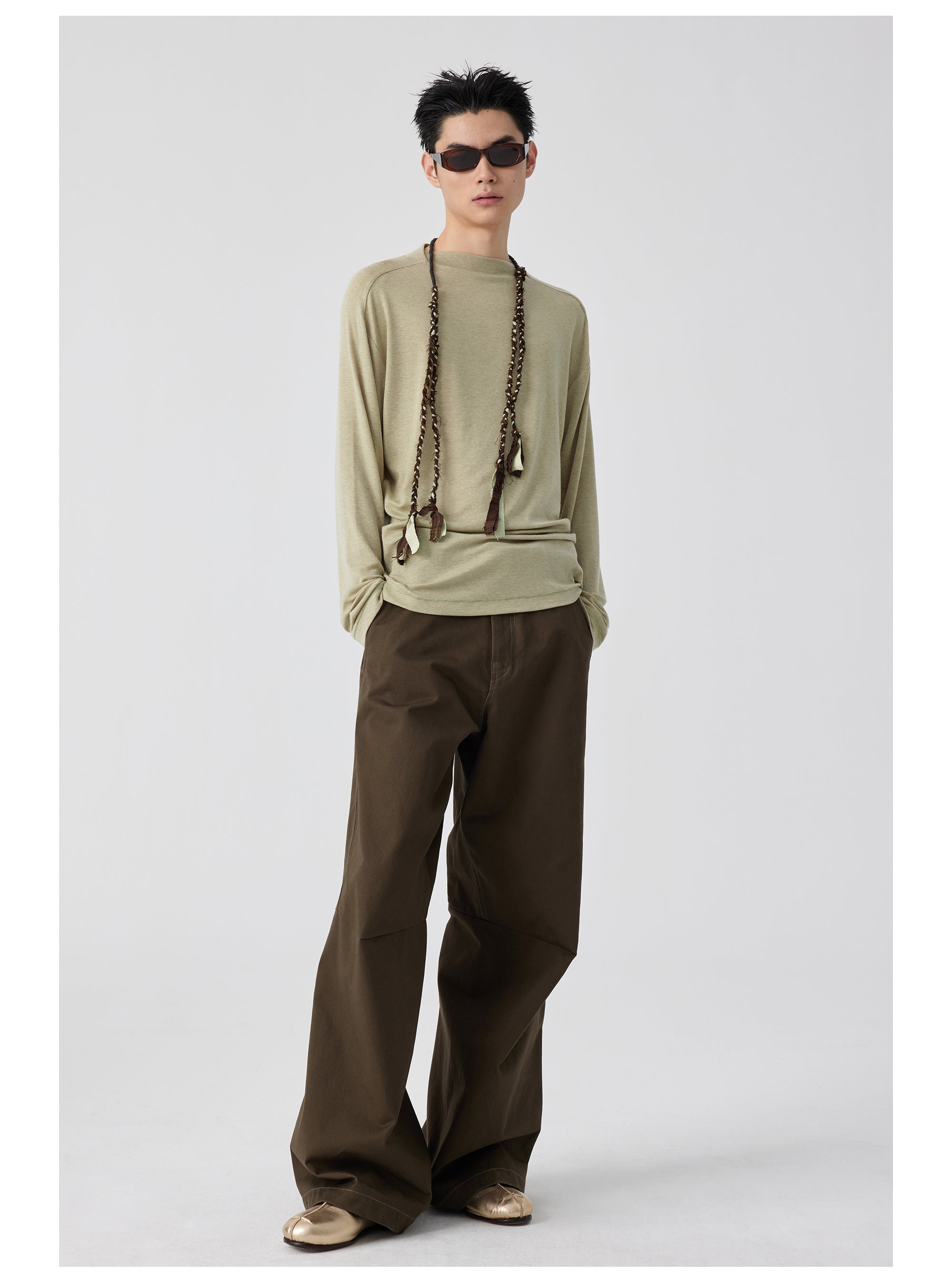 Wide-Leg Cotton Trousers With Darted Knees