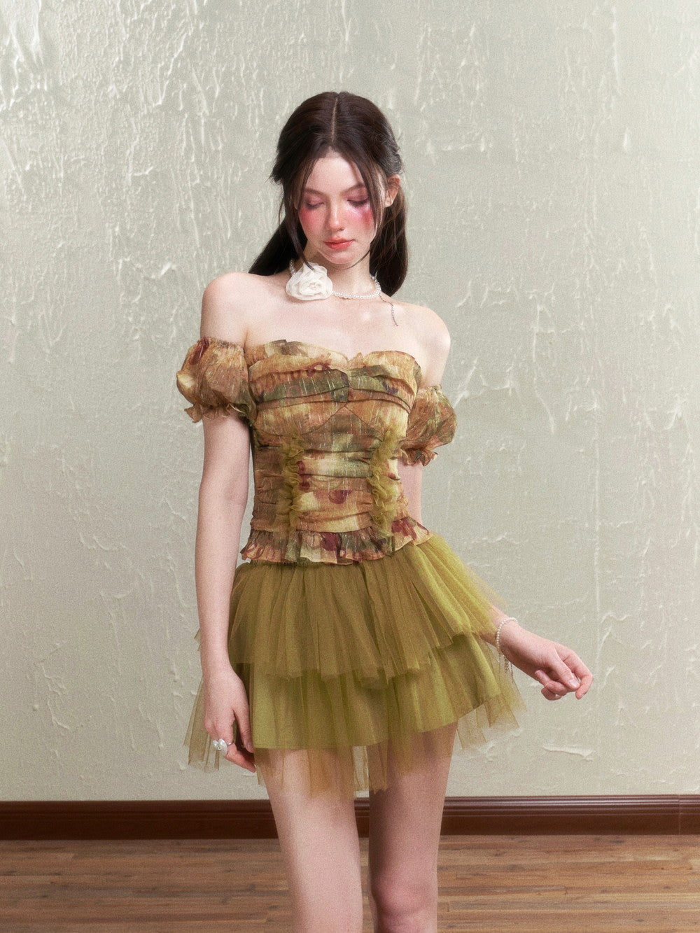 Retro Chic Rose Tulle Frill Top & Mini Skirt